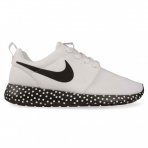 NIKE ROSHE RUN [X. 6]