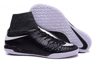 HYPERVENOM PHANTOM PREMIUM IC [R. 13]