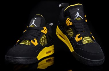 JORDAN IV [Ref. 09]