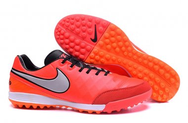 Nike Tiempo Legend VI TF [Ref. 04]