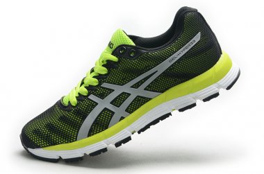 Asics GEL-HYPER33 [Ref. 03]